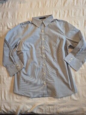 Lands' End women's size 4 vertical striped fitted 3/4 sleeve shirt EUC